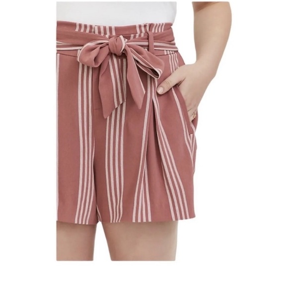 Torrid Paperbag Waist Striped Flowy Shorts with Pockets - Picture 2 of 7